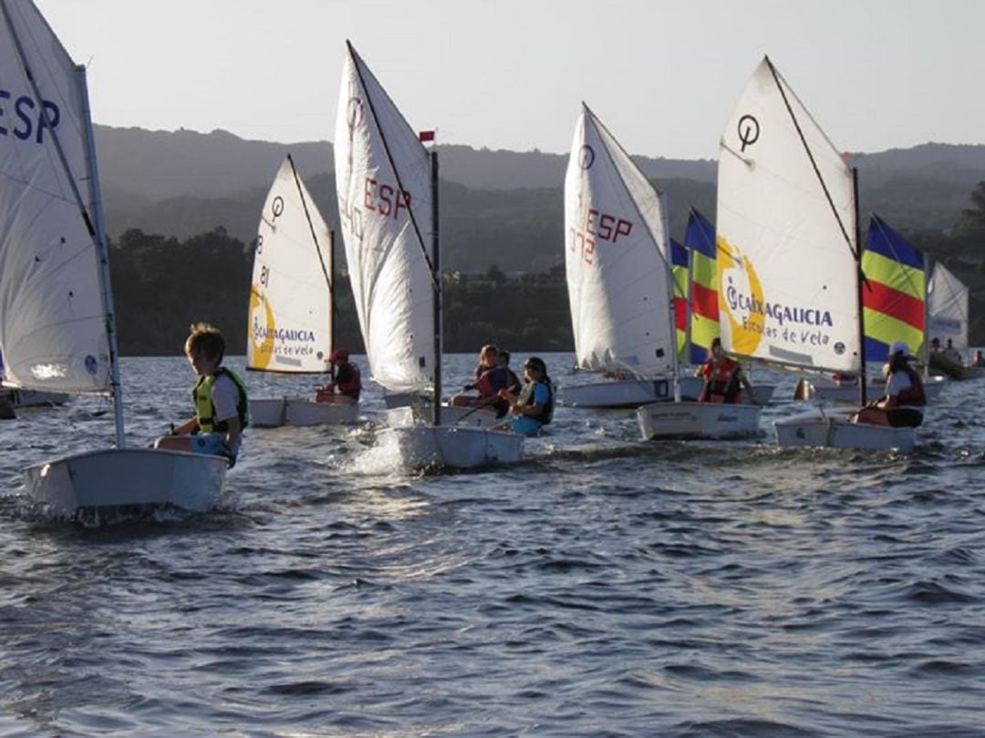 La pandemia supende en el Club Náutico Castrelo de Miño, la concentración de escuelas de vela y copa Diputación de Ourense 2020