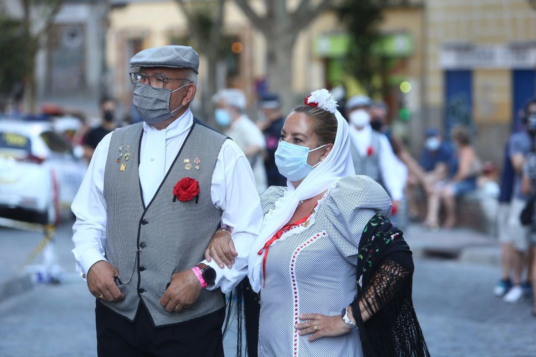 Del chotis con mascarilla a los conciertos con distancia de seguridad: las fiestas populares en un Madrid pandémico