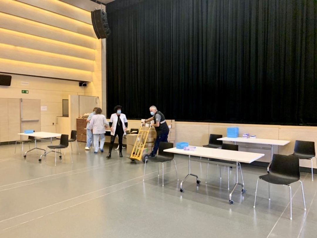 Espacio en el Auditorio Itsas Etxea en el que se va a realizar el cribado de Osakidetza.