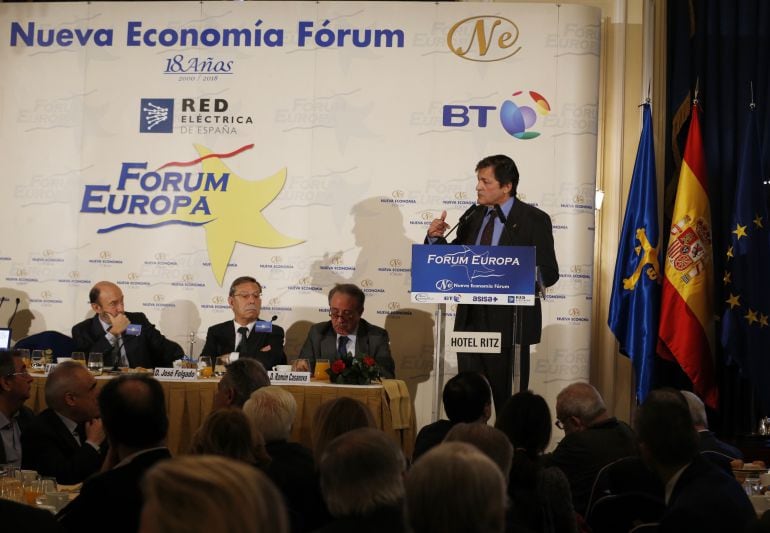 El presidente del Principado, Javier Fernández durante su intervención en e Foro de la Nueva Economía