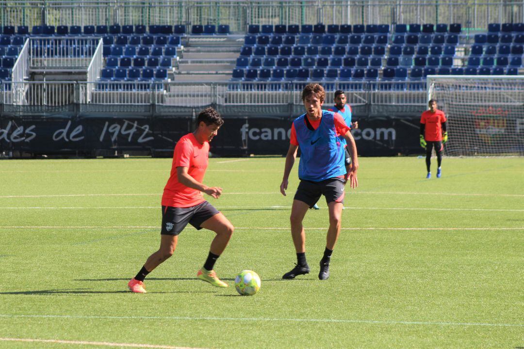 Un moment de l&#039;entrenament del FC Andorra d&#039;aquest matí.