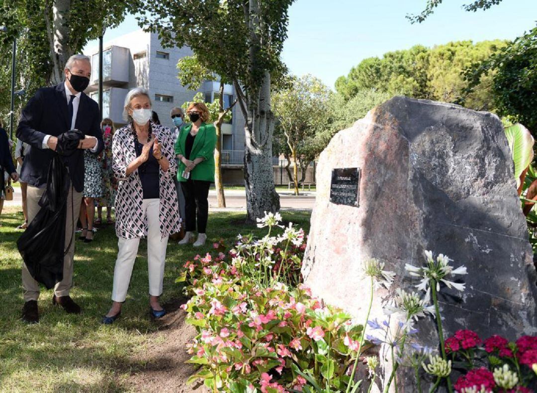 Homenaje y recuerdo a Publio Cordón en el lugar donde fue secuestrado, en el barrio de Casablanca (Zaragoza), en 1995 por el GRAPO