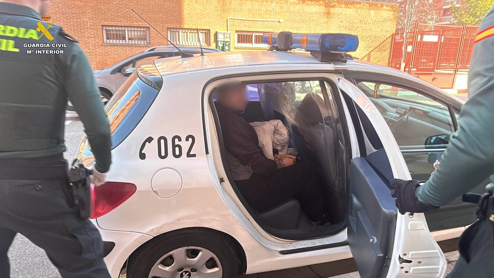 Detenido por violencia machista en La Rioja: ella intentó "salvar su vida", tirándose por una ventana