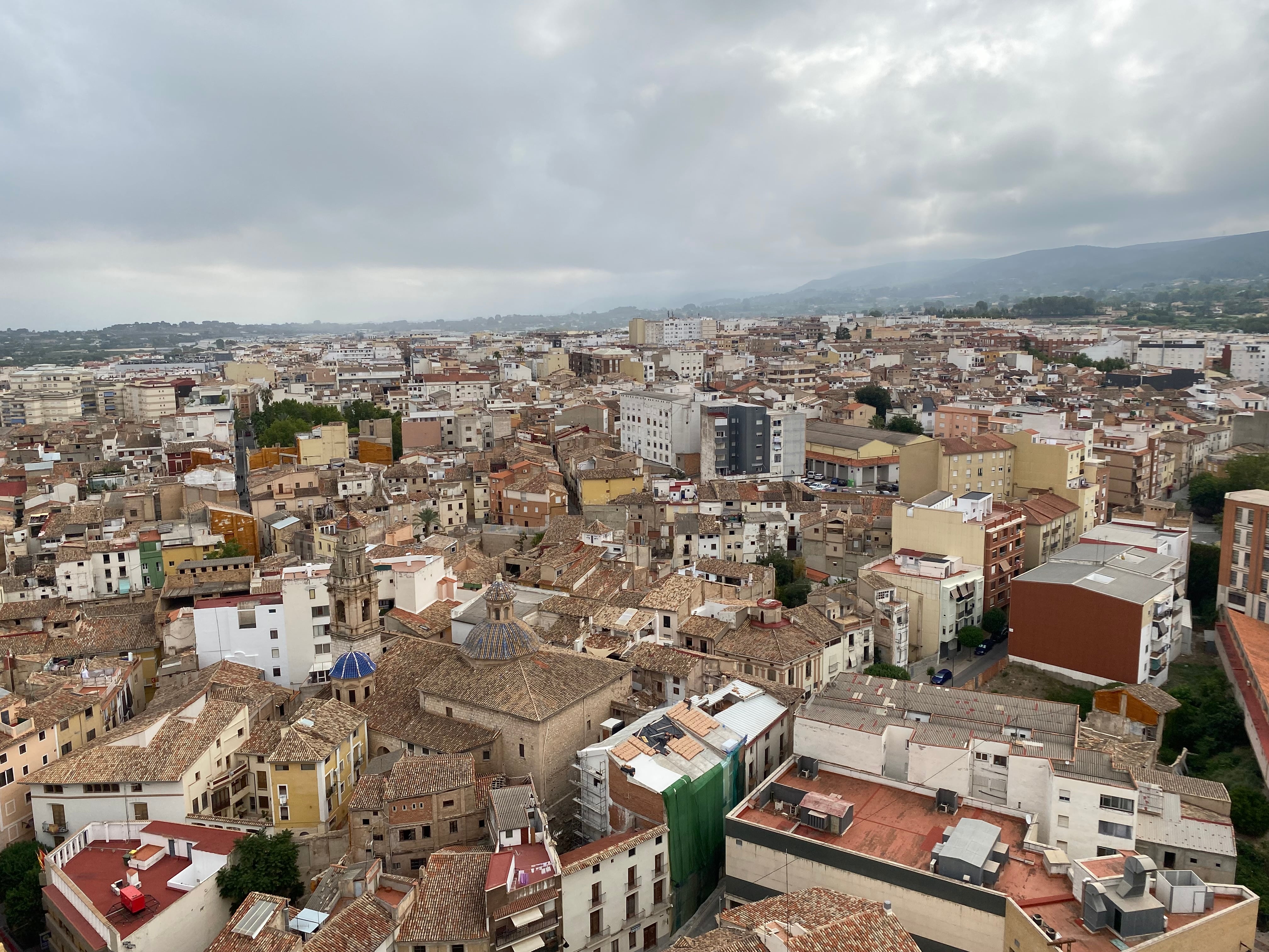 Ontinyent supera els 37 graus i marca la temperatura màxima més alta de la Comunitat Valenciana