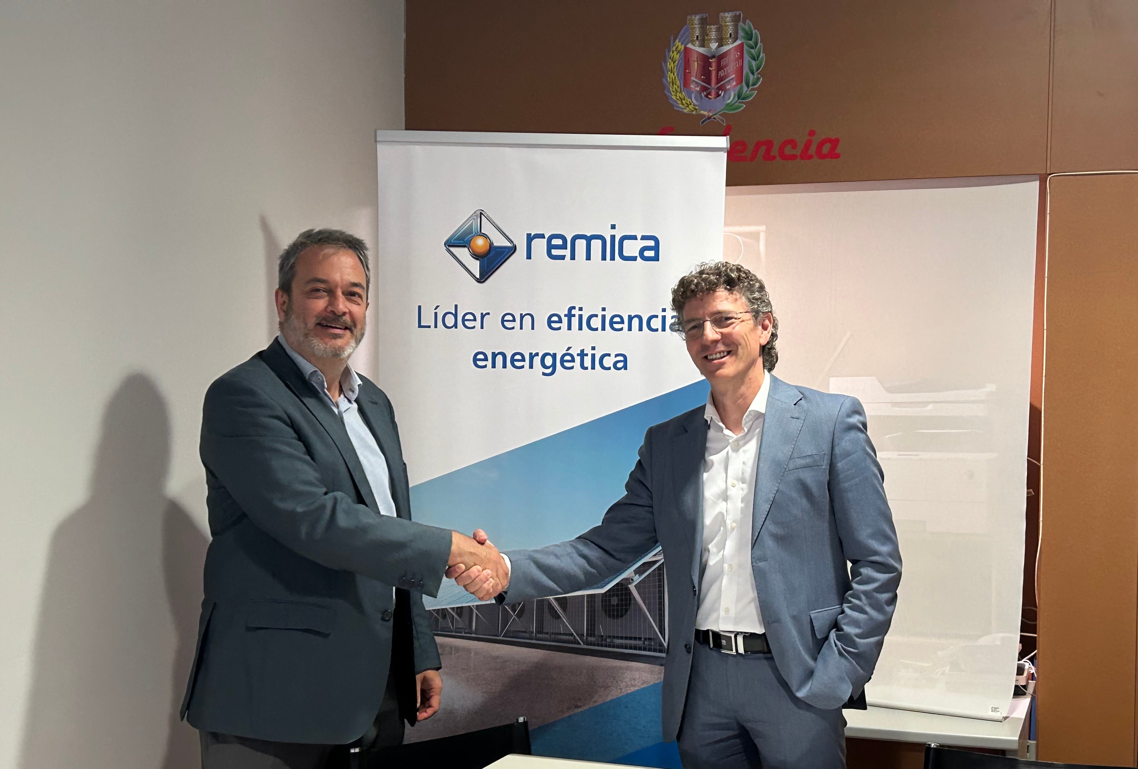 Jornada Informativa de Remica en la sede del Colegio de Administradores de Fincas de Palencia para impulsar las energías renovables en edificios