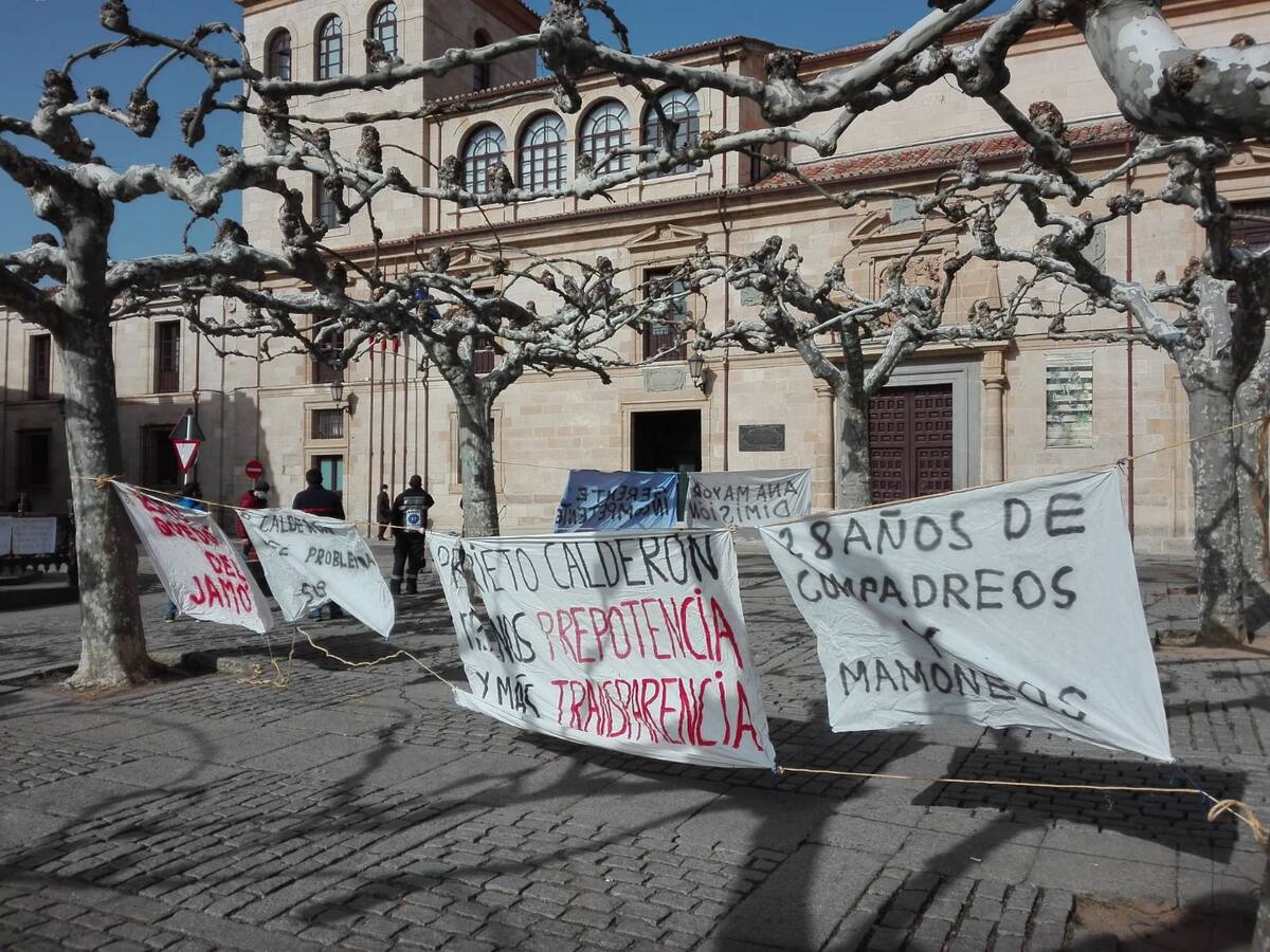 Nueva protesta de los bomberos díscolos