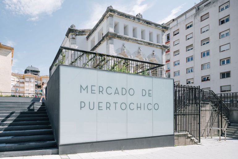 Exterior del Mercado de Puertochico