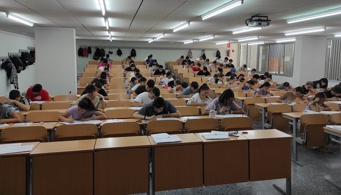 Uno de los exámenes en la Politécnica