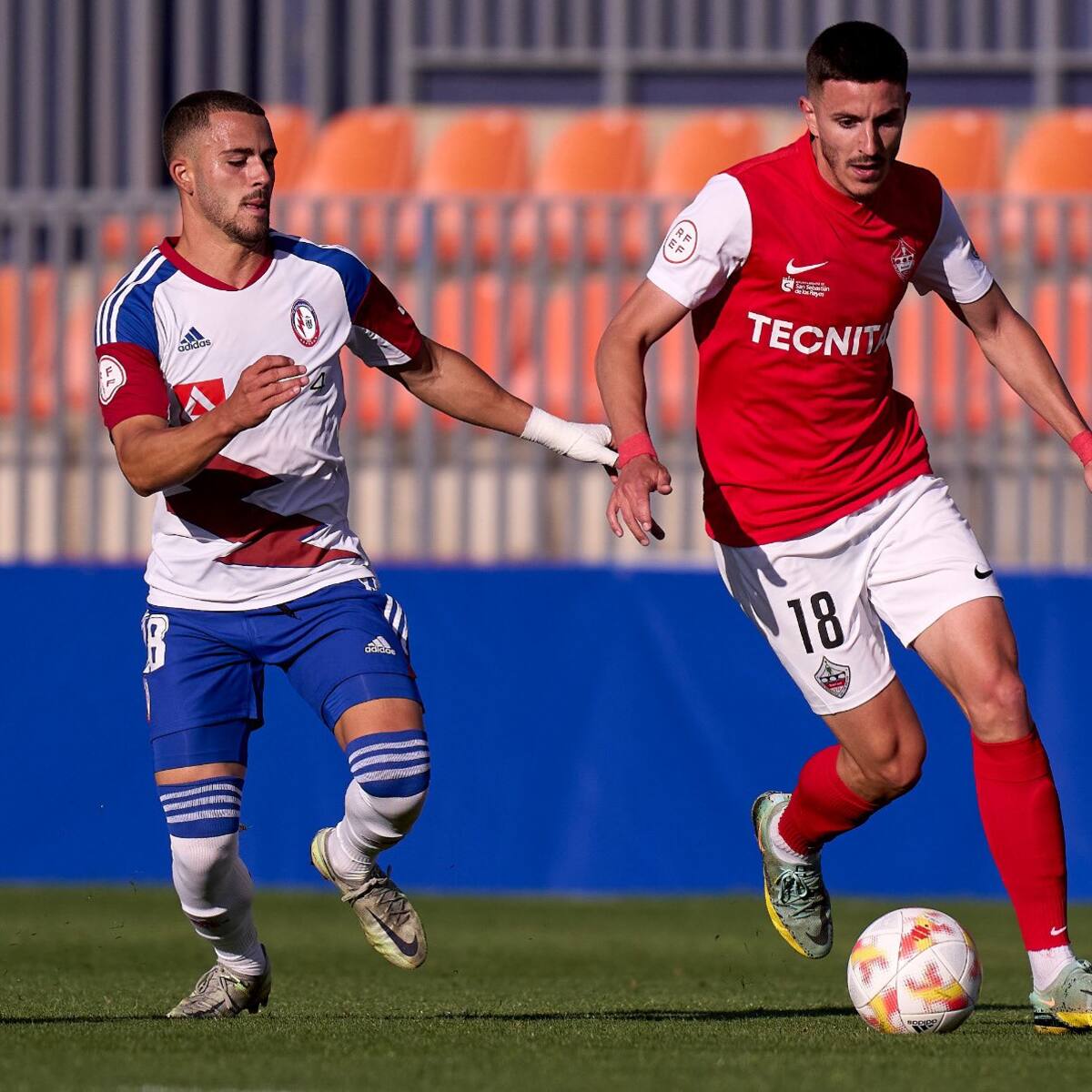 El Sanse remonta un 2-0 en tres minutos, pero continúa en zona de descenso