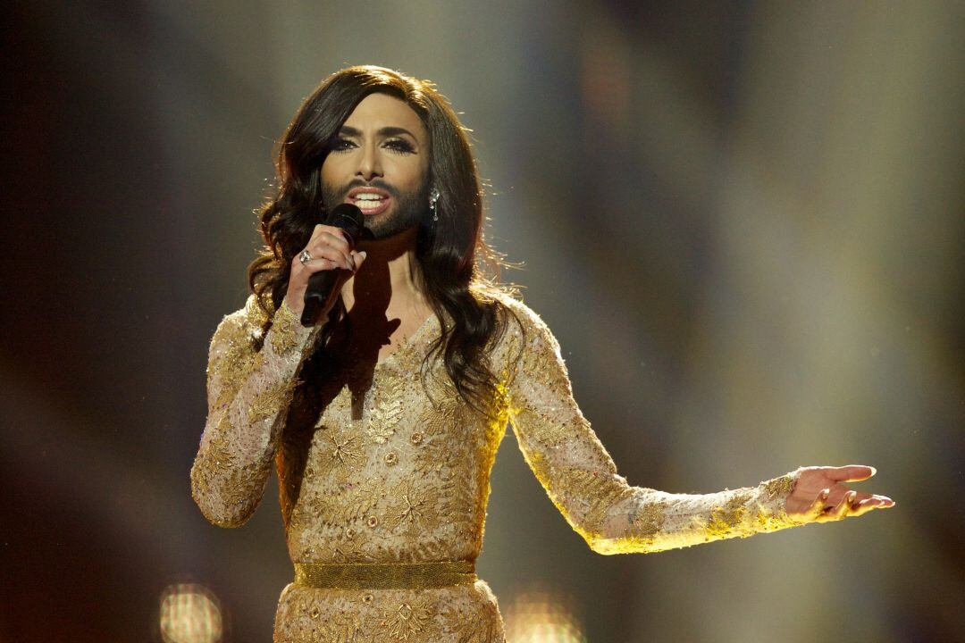 Conchita Wurst, durante su actuación en Eurovisión 2014 donde salió ganadora 