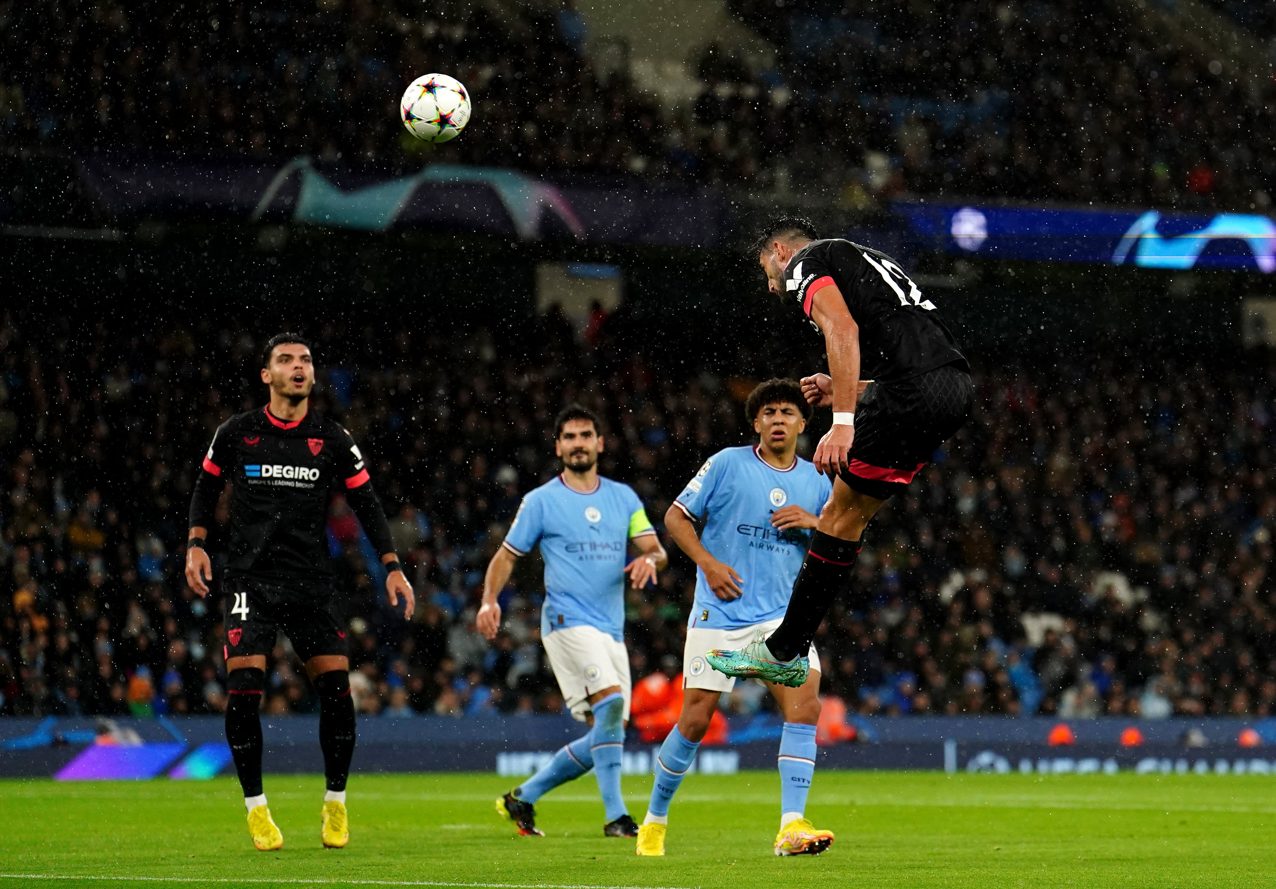 Rafa Mir, goleador del Sevilla. (Photo by Martin Rickett/PA Images via Getty Images)