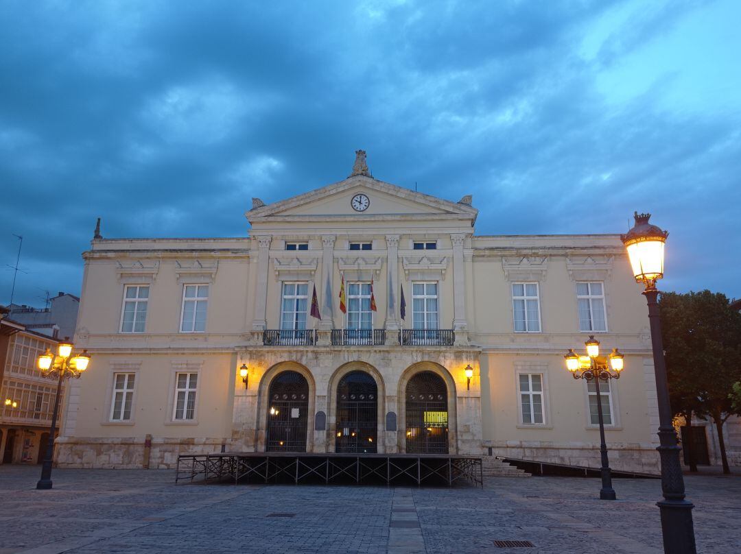 Los estudiantes de la Universidad de Salamanca podrán hacer sus prácticas en el Ayuntamiento de Palencia