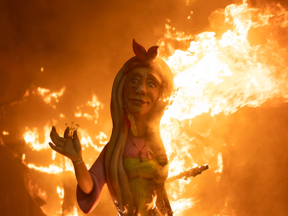 ¿A qué hora arderán los monumentos falleros en Gandia?