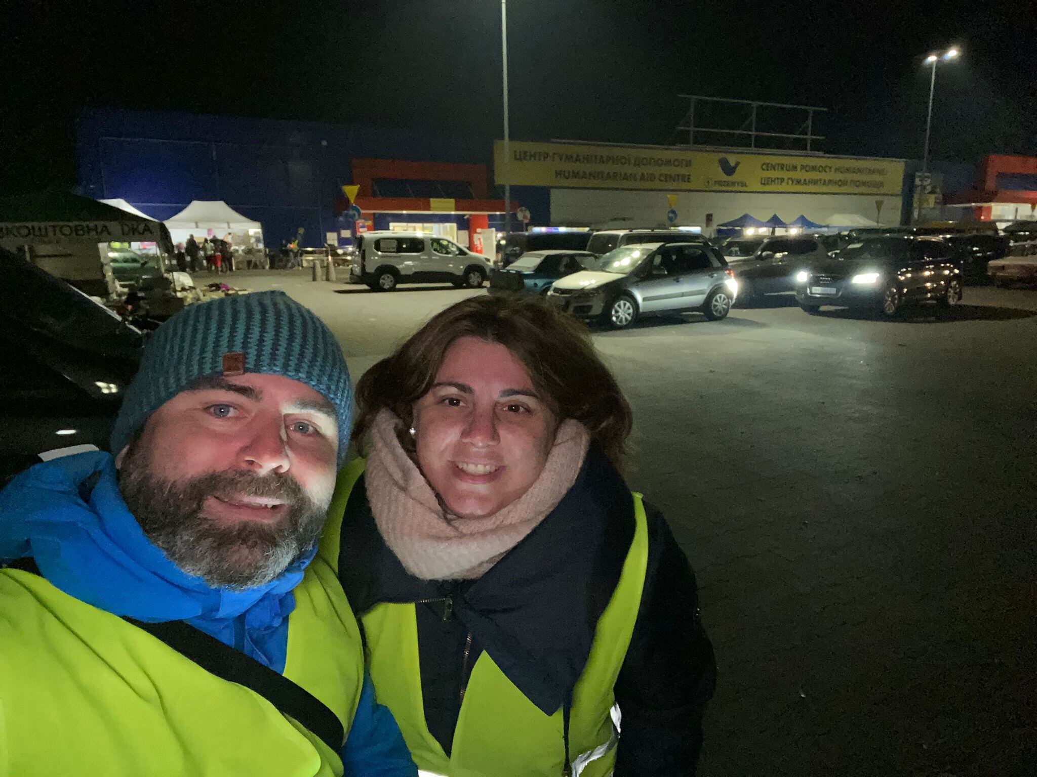 Raúl y su mujer viajando a Ucrania desde Mallorca