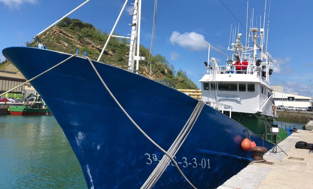 Imagen de archivo del barco &#039;Aita Mari&#039;, atracado en el puerto de Pasaia. 