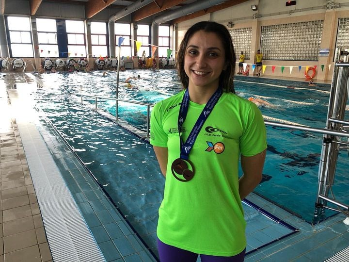 Alba Herrero Lázaro con la medalla de Bronce en el último Nacional