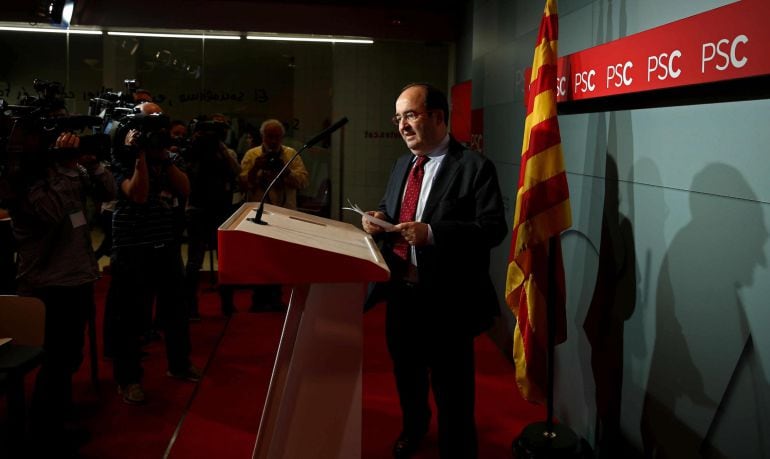 El líder del PSC, Miquel Iceta, durante una rueda de prensa en Barcelona 