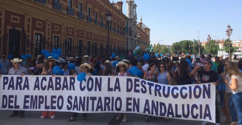 Imagen de una de las movilizaciones de los trabajadores de Pascual en el Parlamento Andaluz