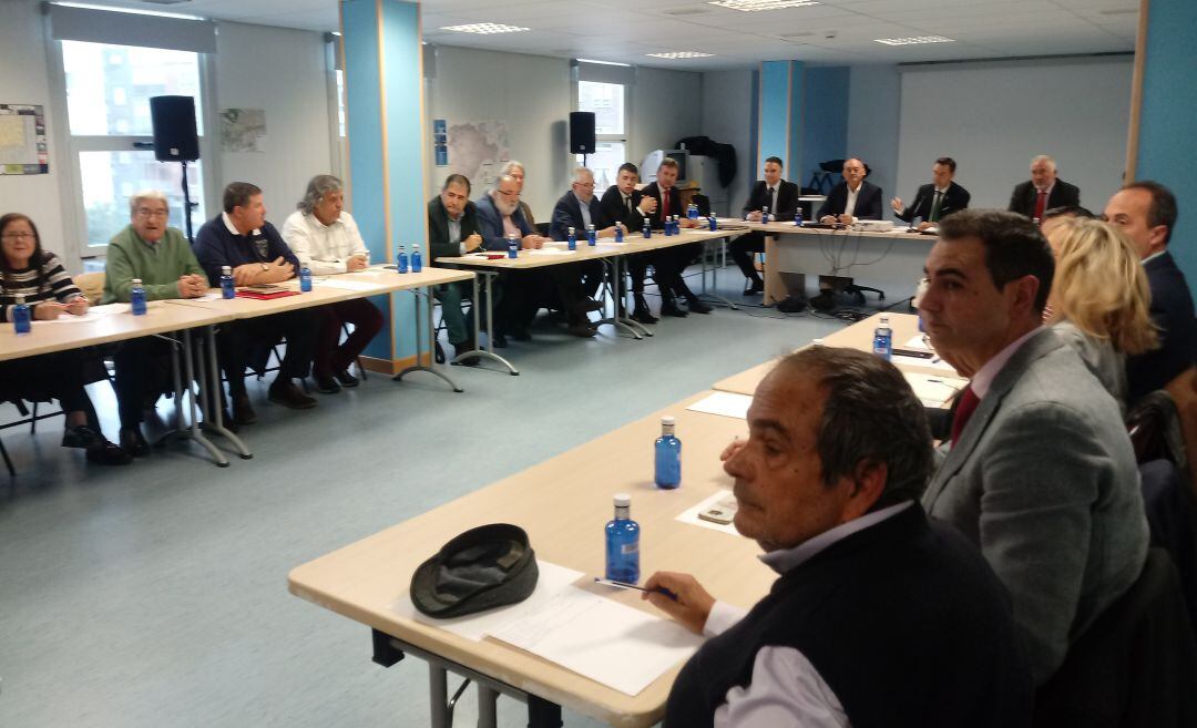 Imagen de la primera reunión del Consejo Social en este mandato celebrada en el Centro Cívico de Capiscol