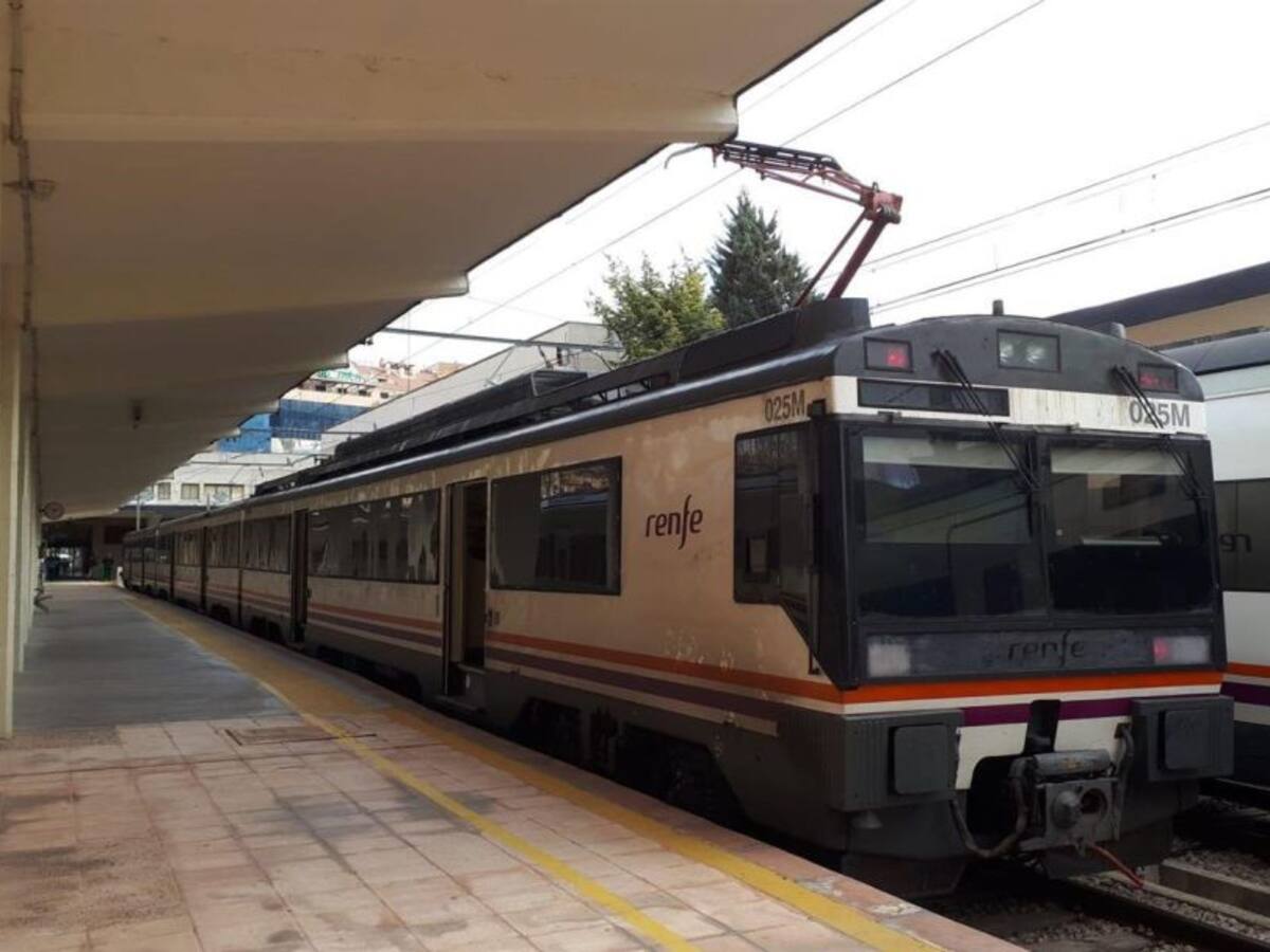 Indignación por el uso de un tren de 1975 para el trayecto Jaén-Madrid