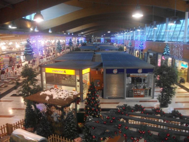 El hipermercado del centro comercial Urbil ha cerrado la campaña de Navidad con subidas en paso de clientes y ventas.