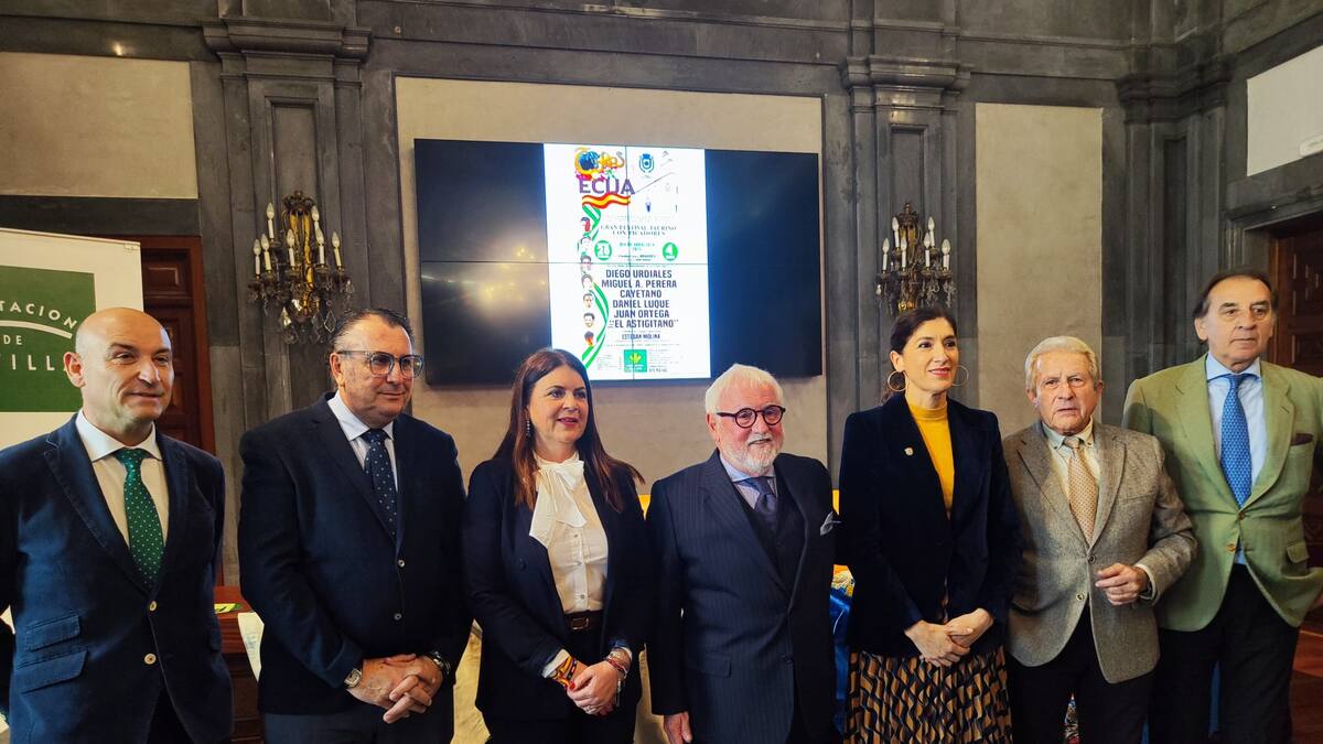 Écija confecciona un cartel de lujo para el festival taurino del Día de Andalucía