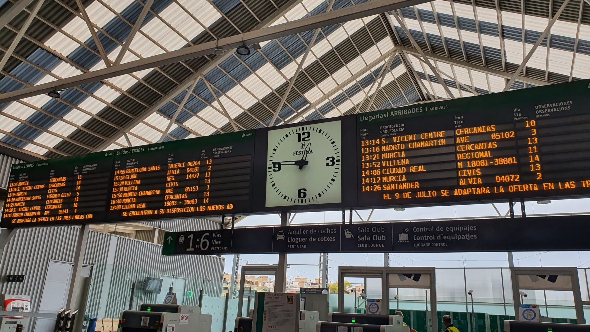 A partir de hoy, son nueve los trenes AVE diarios que llegarán a Chamartín procedentes de Alicante