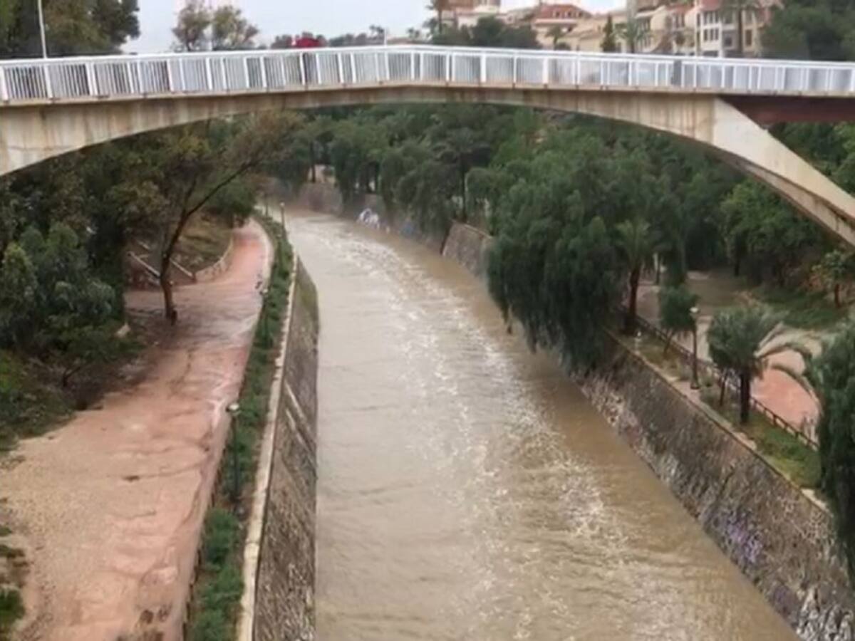 Las lluvias dejan más de 100 l/m2 en algunas zonas de Elche