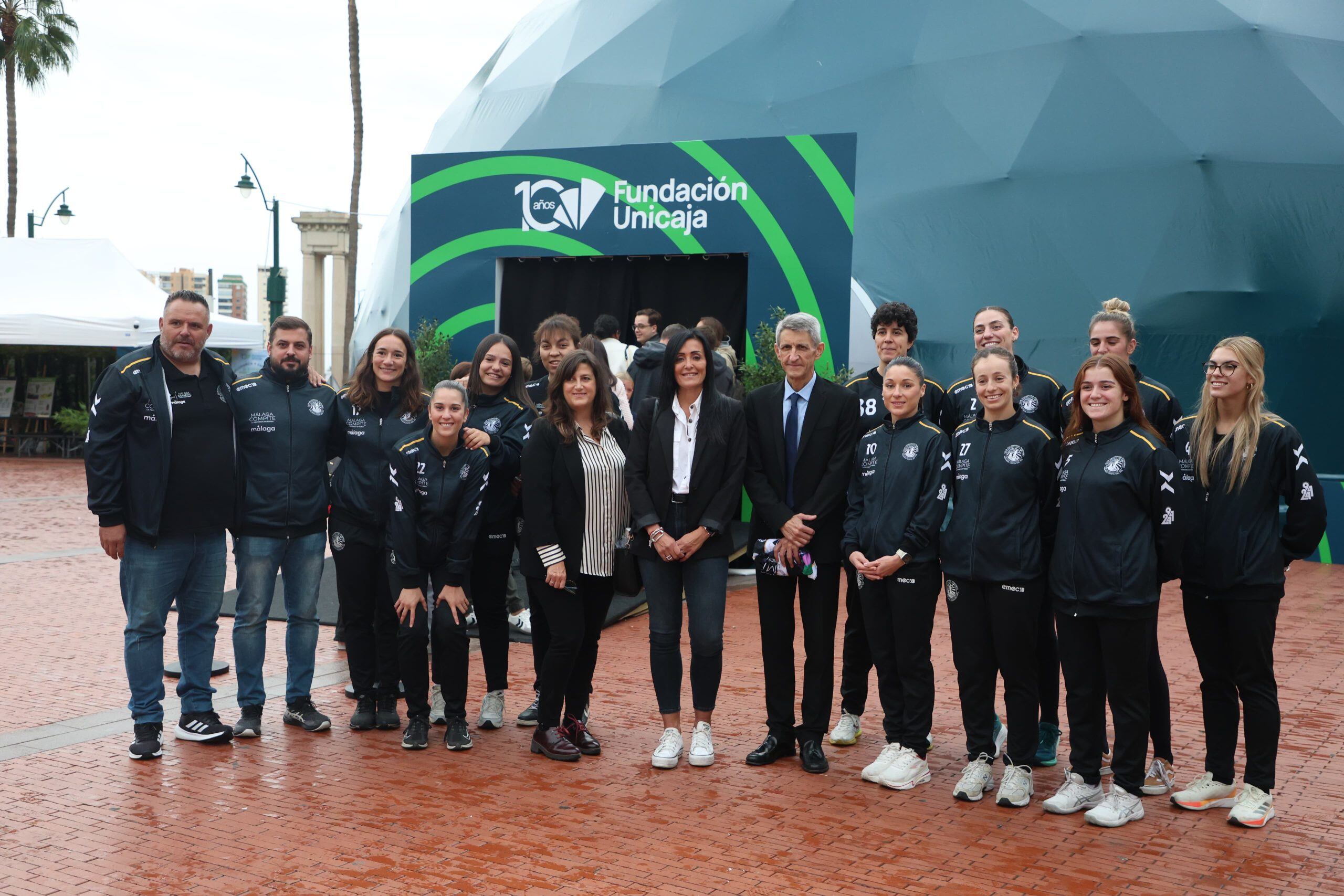 El Costa del Sol junto con el presidente de la Fundación Unicaja, José Manuel Domínguez