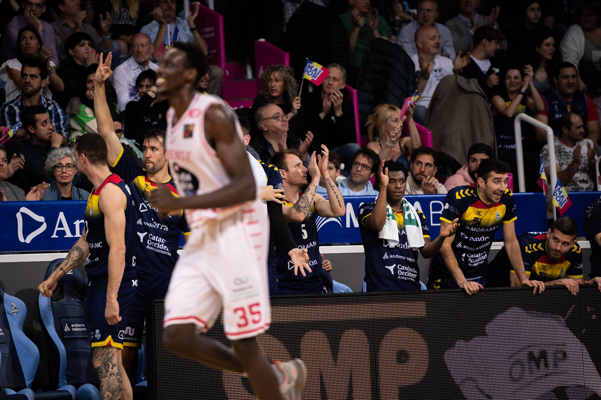 Un instant de l&#039;últim partit del MoraBanc Andorra davant l&#039;Ourense.