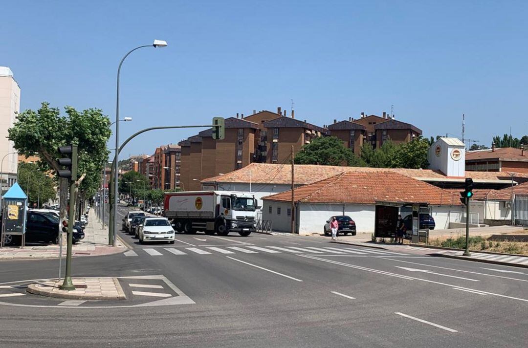 La fábrica de harinas está ubicada en Hermanos Becerril, hoy en el centro de la ciudad