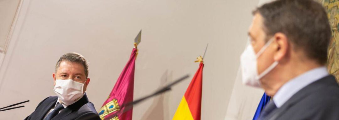 Reunión con el ministro de Agricultura, Pesca y Alimentación y con los representantes del sector agrario de la Comunidad Autónoma