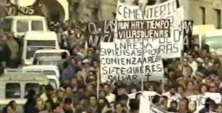 En los primeros días de abril de 1987, se celebró una manifestación multitudinaria en Aldeadávila de la Ribera (Salamanca).