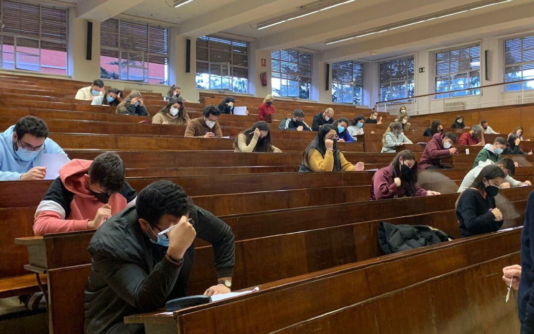 Alumnos en la Universidad