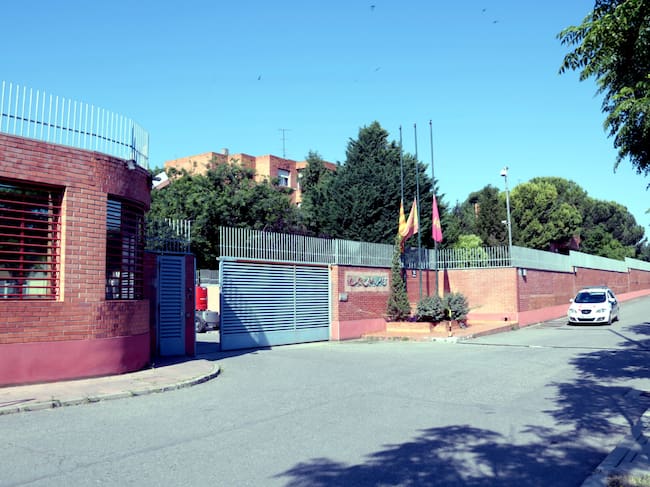 Pla general de l'entrada del Centre Penitenciari de Ponent.