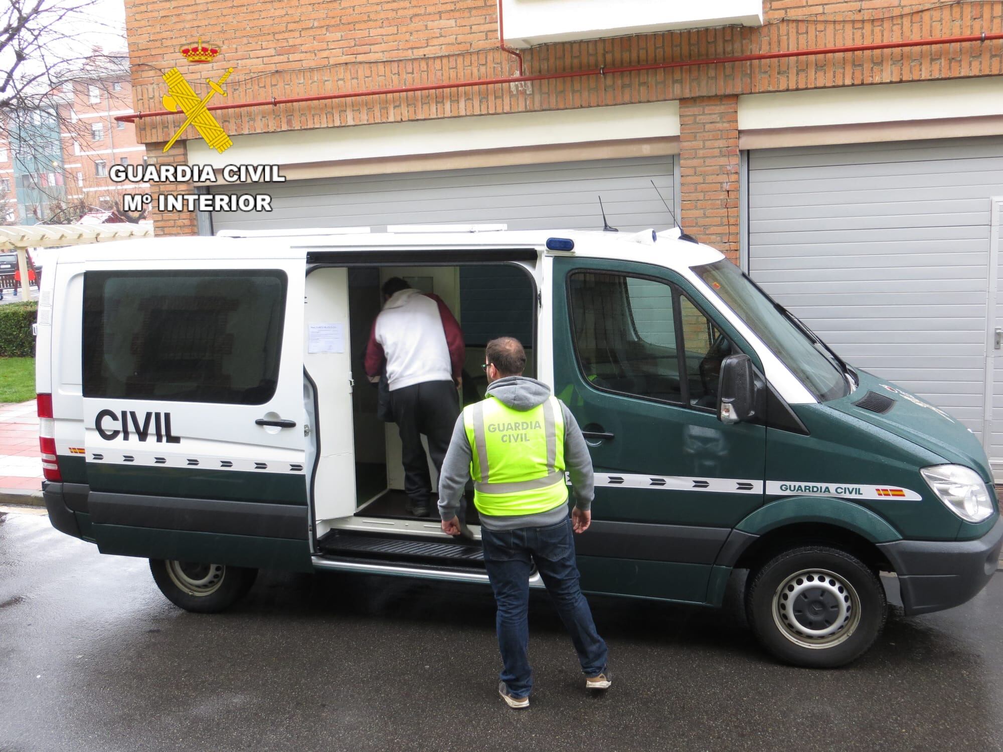 Intervención de la Guardia Civil en Sahagún