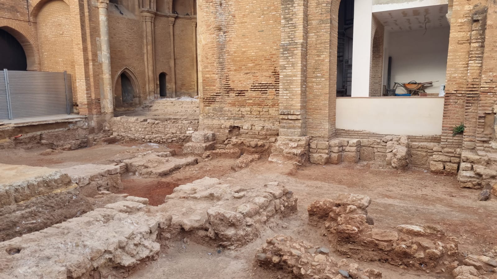 Iglesia de San Martín en Niebla (Huelva)