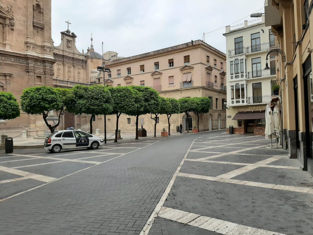 Plaza de la Cruz en Murcia