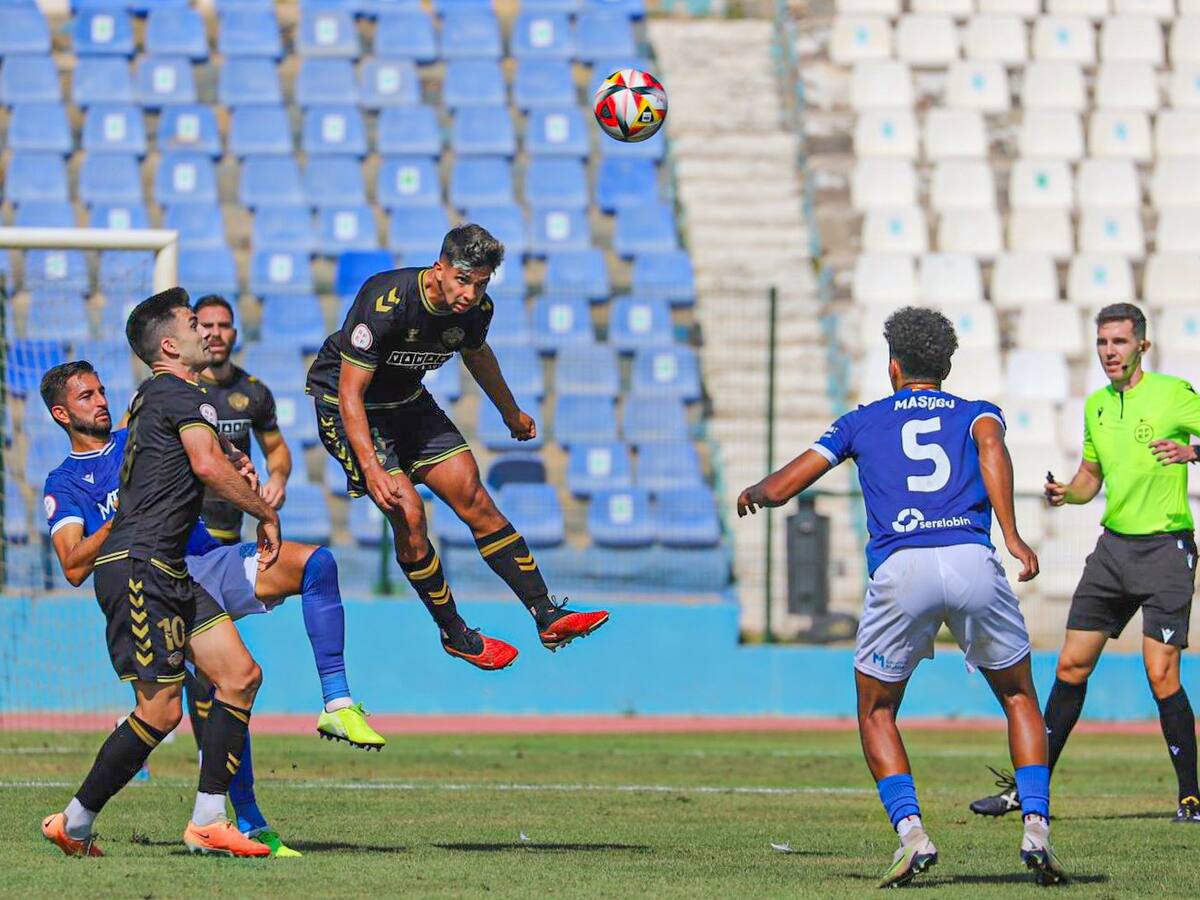 El Intercity remonta el partido en Melilla y consigue la primera victoria a domicilio
