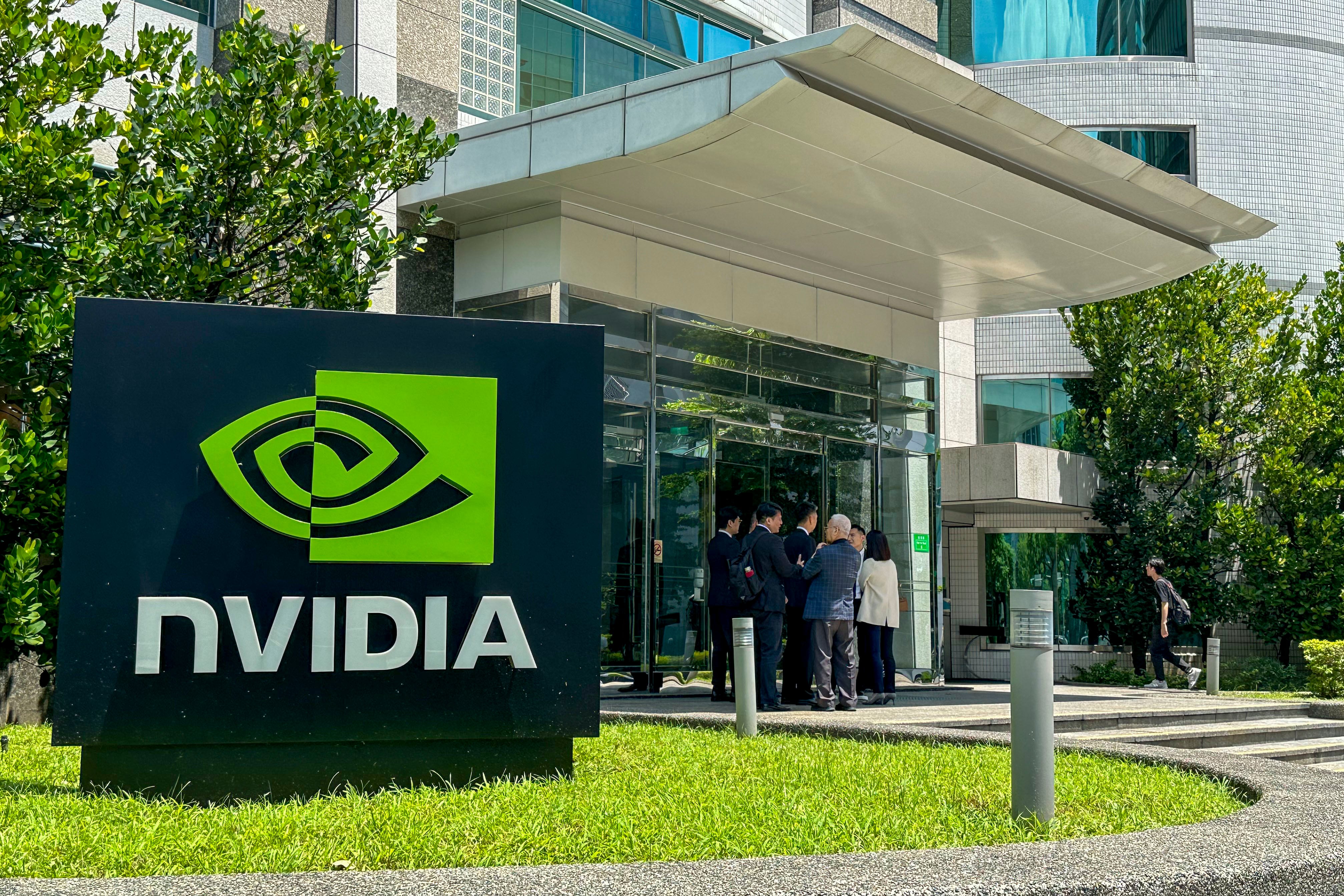 Fotografía de archivo del 28 de junio de 2024 de un edificio de la compañía estadounidense Nvidia, en Taipéi (Taiwán).