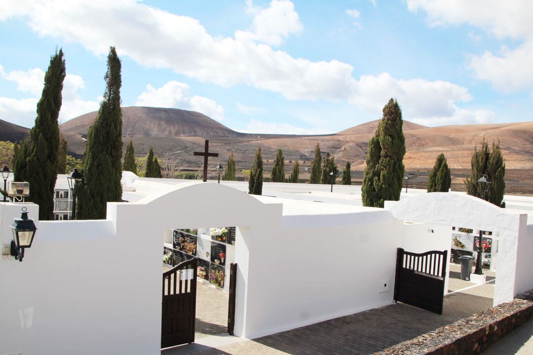 Cementerio Municipal de Yaiza.