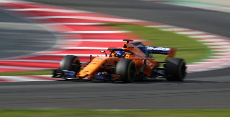 Fernando Alonso, en los test de Montmeló.