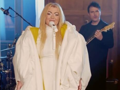 El vestido de Amaia Montero, protagonista en X en la Noche Vieja.