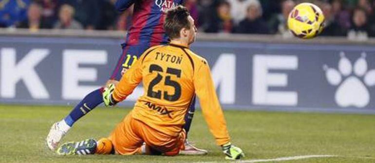 Tyton, superado por Neymar