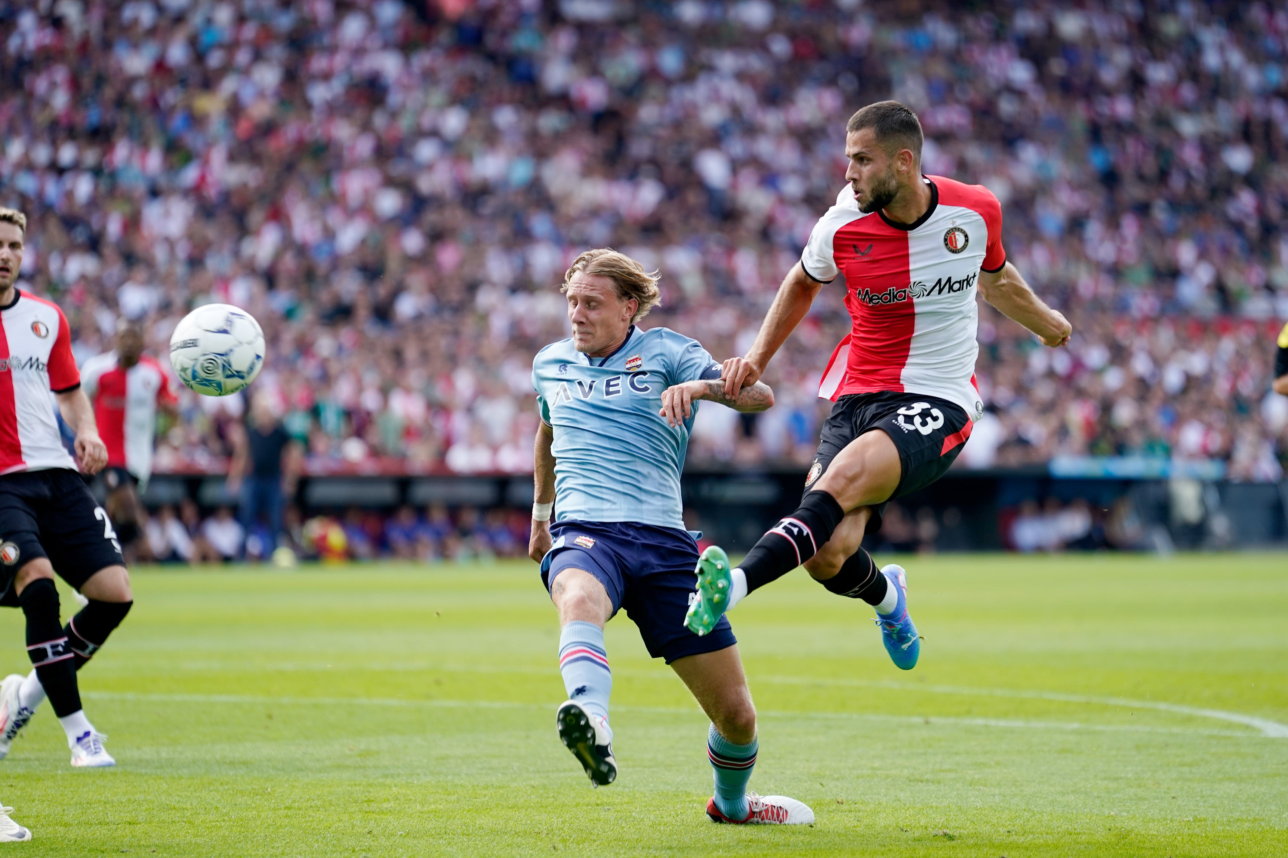 David Hancko durante un encuentro de la Eredivisie entre el Feyenoord y el Willem II