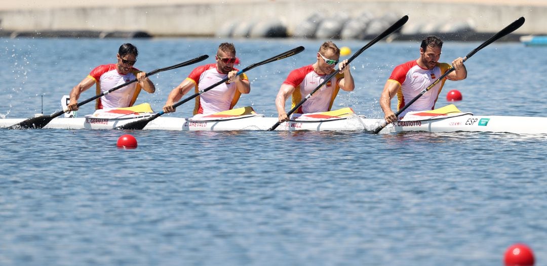 Saúl Craviotto, Marcus Cooper, Carlos Arévalo y Rodrigo Germade, durante su serie del K4 500