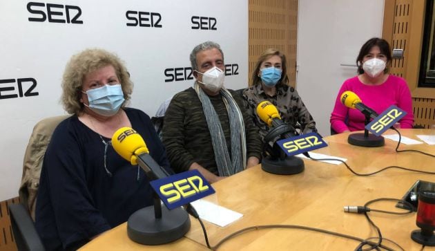 María García, médico en el Centro de Salud Lorca-Sur; Miguel Ángel Rodríguez, médico en el Centro de Salud de Alquerías, en Murcia; Paola Navedo es enfermera en el Centro de Salud de Monteagudo; Adolfina Hervás, enfermera pediátrica en el Centro de Salud de La Flota, en Murcia