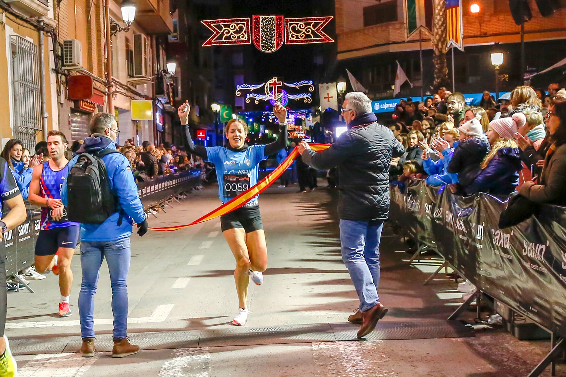 Carmen Baldó fue la primera fémina en cruzar la meta en el XII Cross Nocturno Saxun Villa de Sax