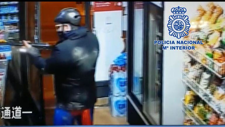 Detienen en Murcia a un atracador vestido de Superman