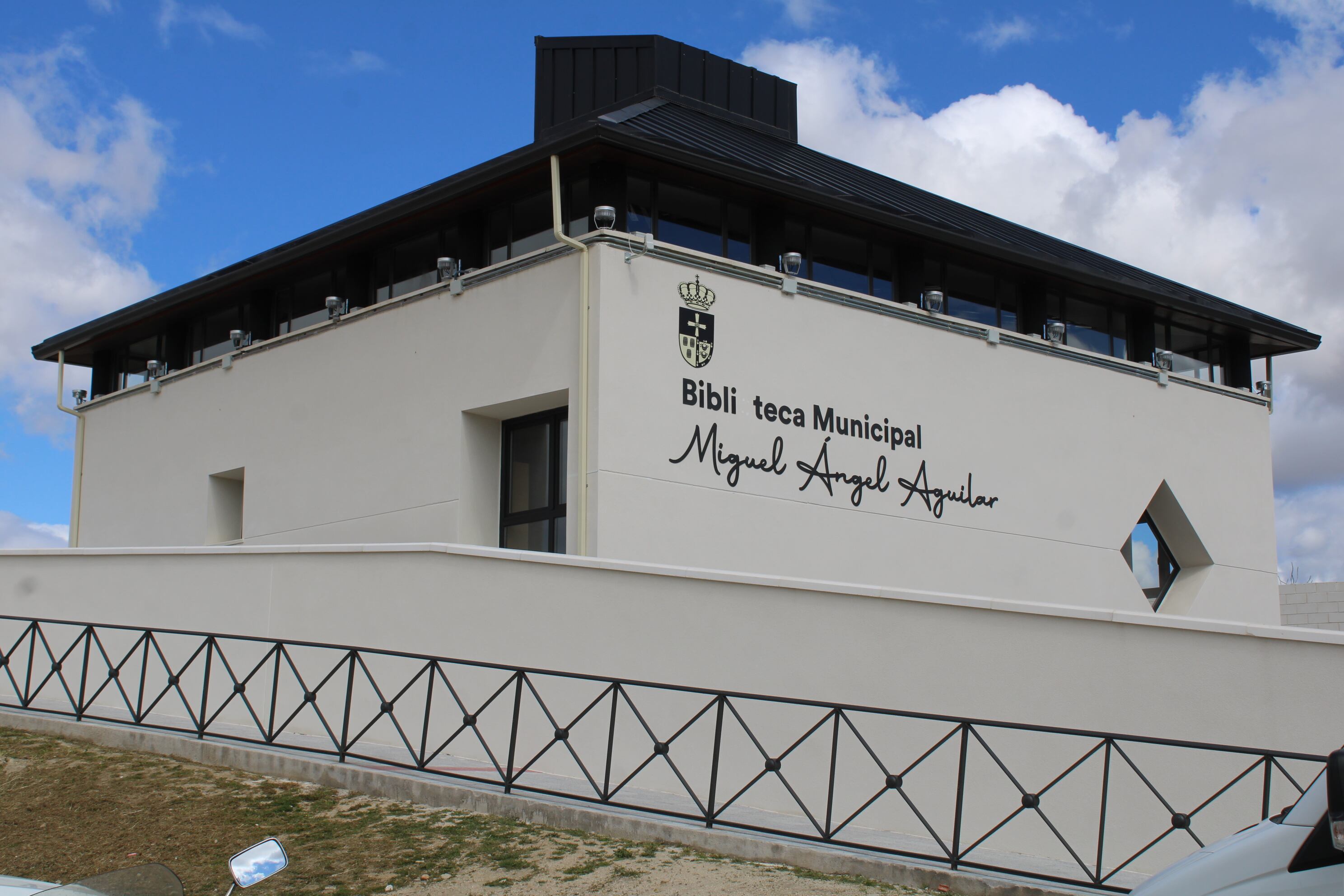 Biblioteca municipal &#039;Miguel Ángel Aguilar&#039; de Cubas de la Sagra.